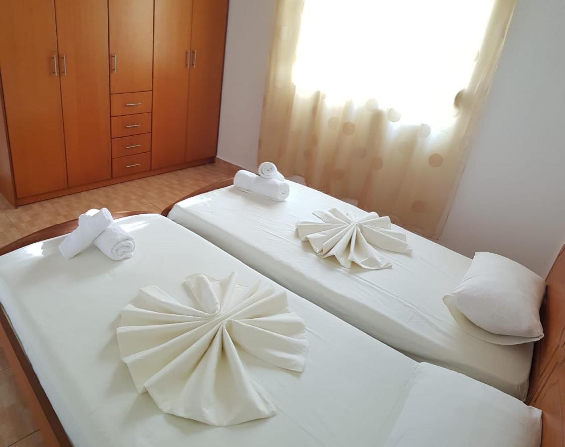 Stunning Sea View Apartments Саранде Екстериор снимка