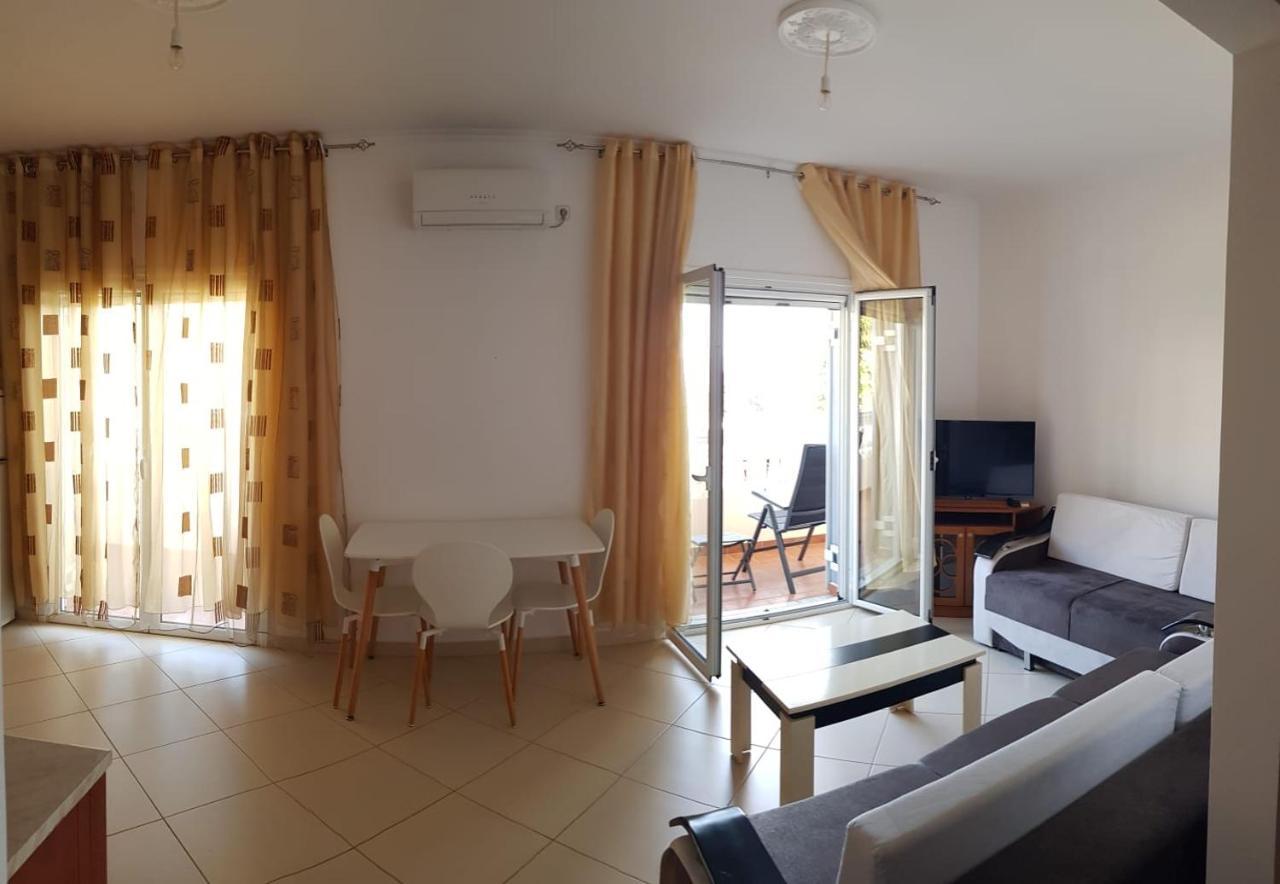 Stunning Sea View Apartments Саранде Екстериор снимка