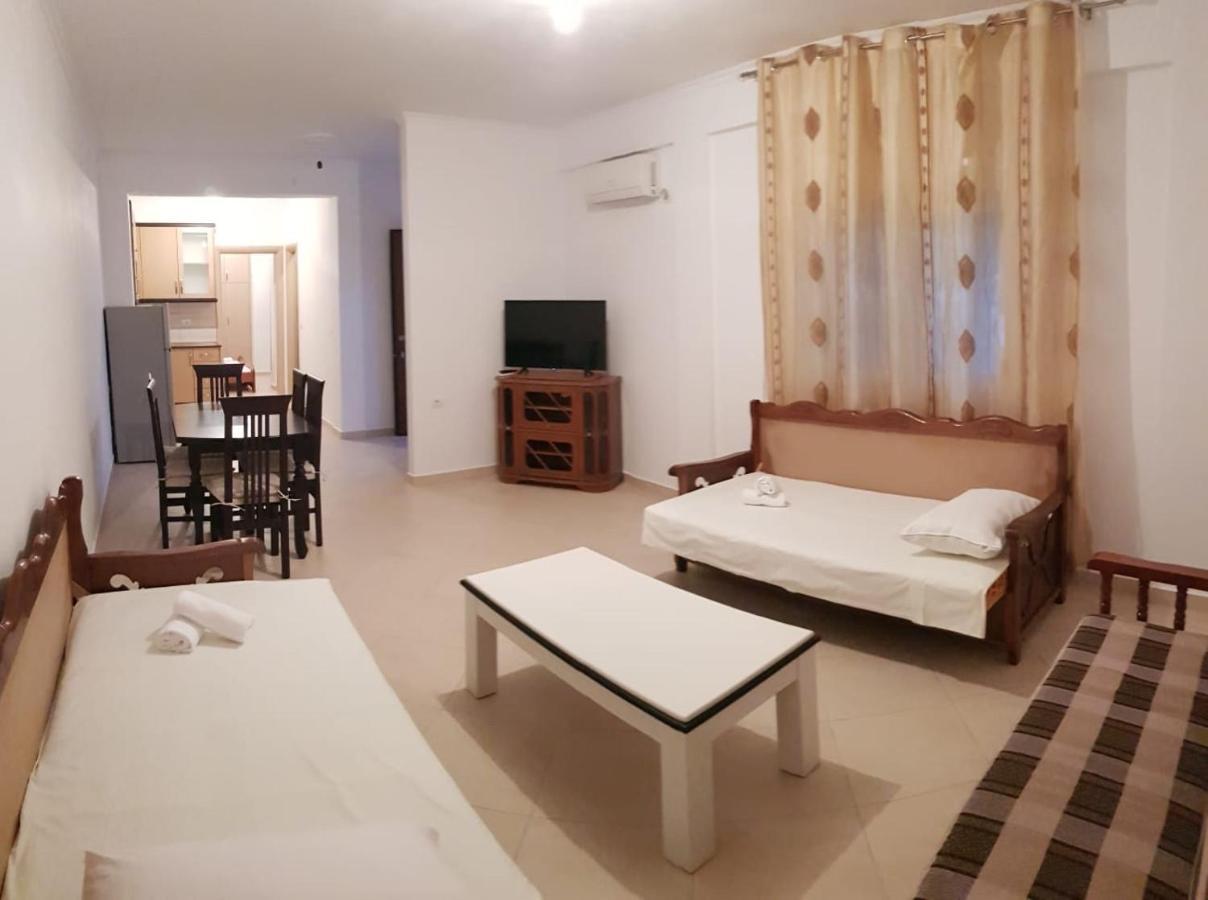 Stunning Sea View Apartments Саранде Екстериор снимка