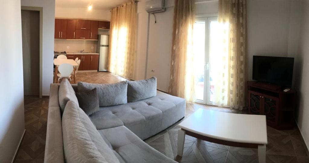 Stunning Sea View Apartments Саранде Екстериор снимка
