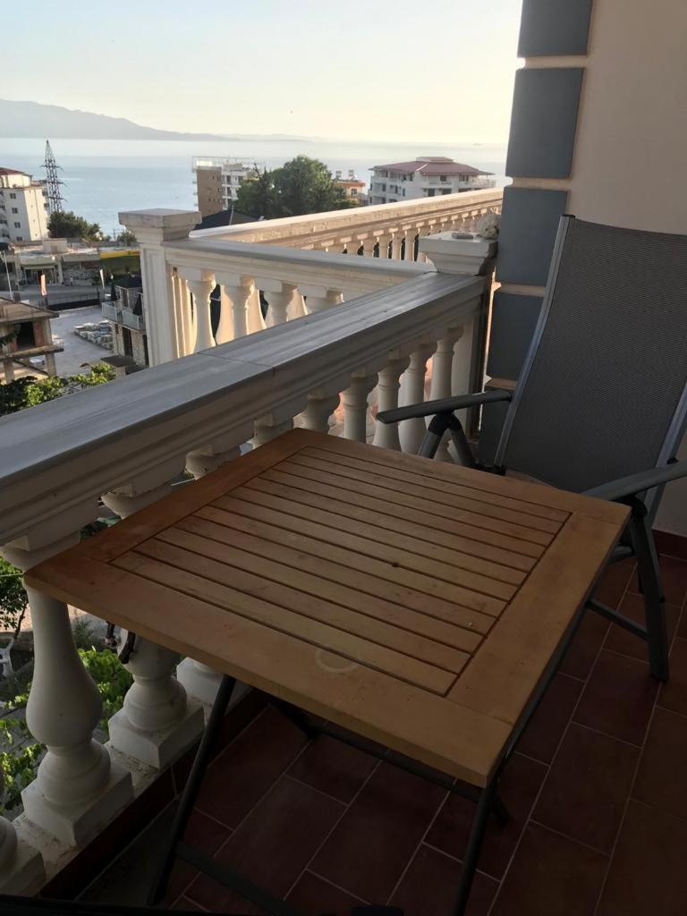 Stunning Sea View Apartments Саранде Стая снимка