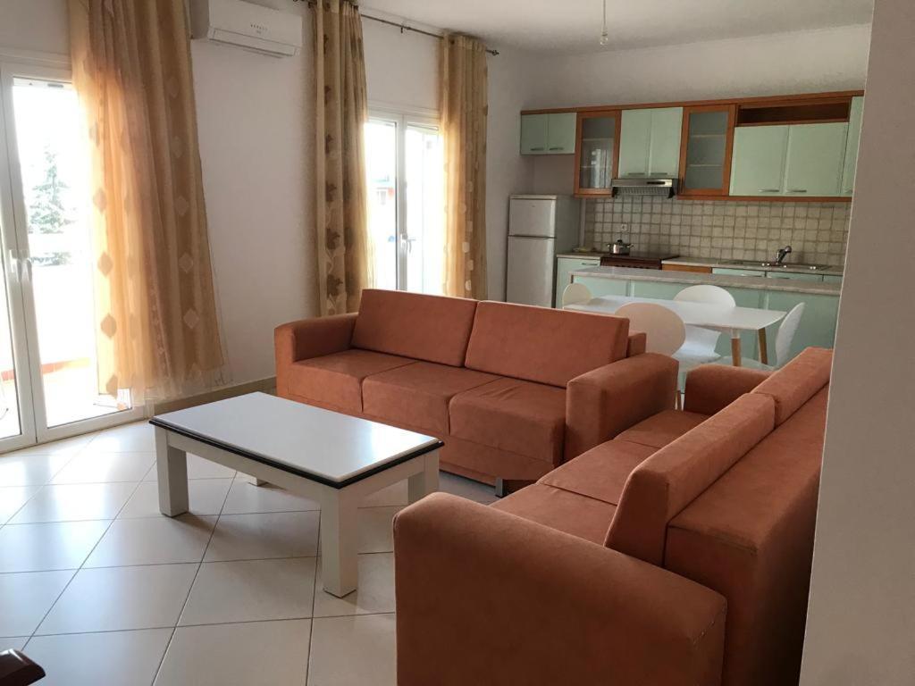 Stunning Sea View Apartments Саранде Стая снимка