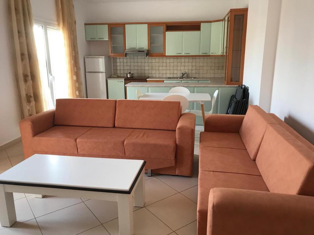 Stunning Sea View Apartments Саранде Стая снимка